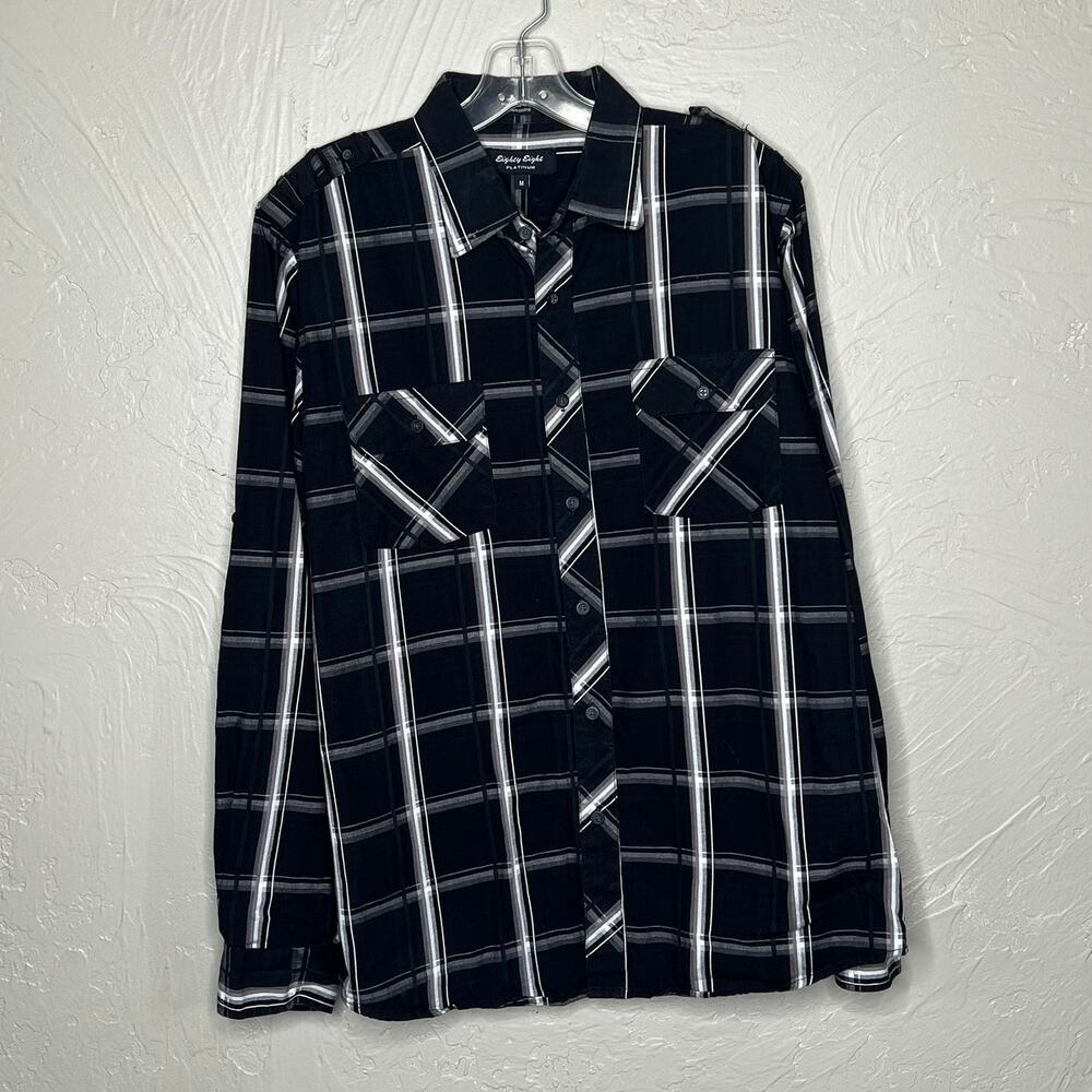 Eighty Eight long sleeve button down shirt size medium